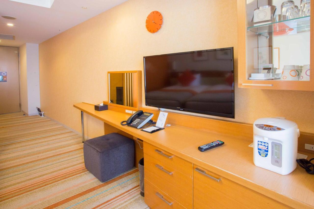 Tokyo Bay Maihama Hotel Chiba Exterior photo